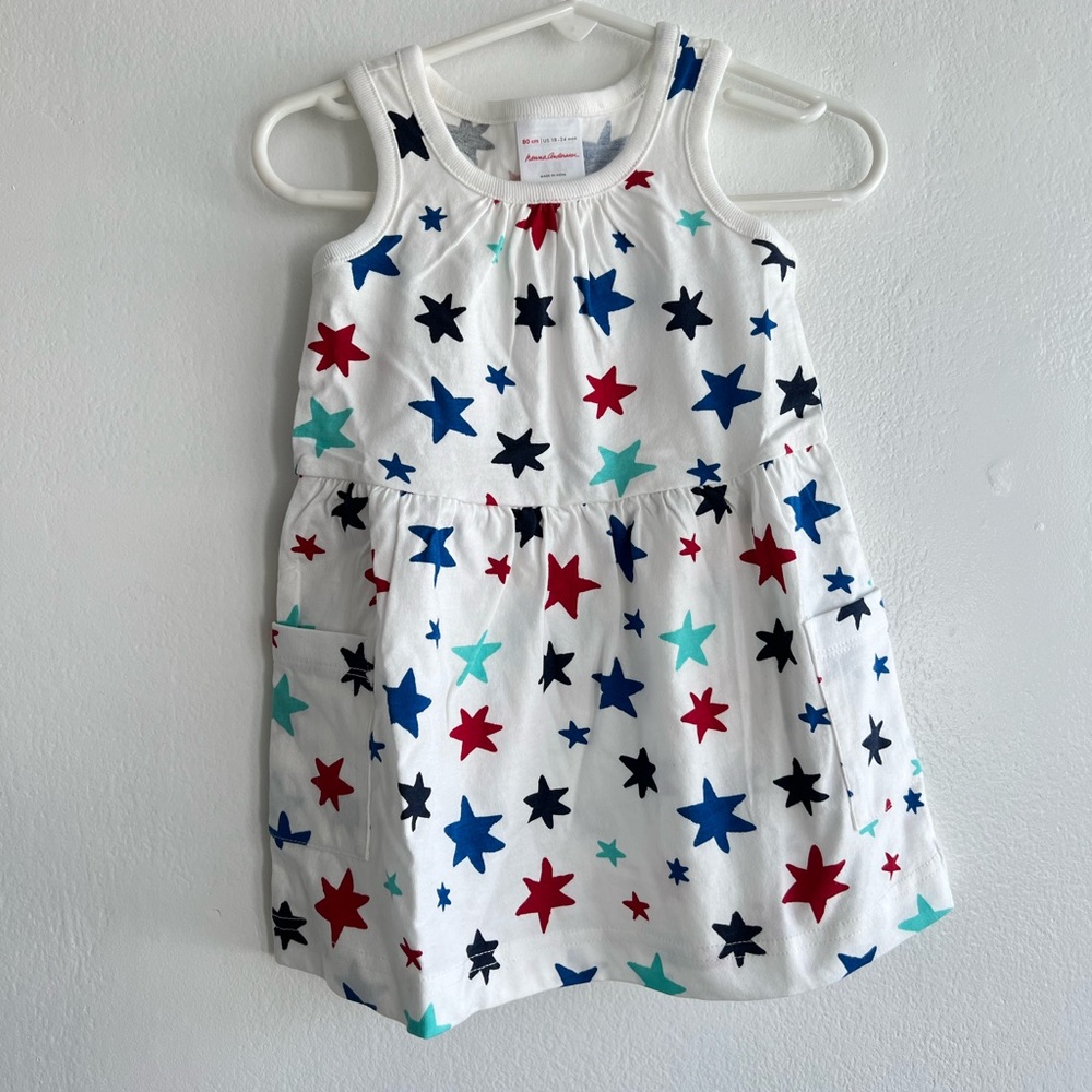 Hanna Andersson stars dress. New, never worn. 18-24m
